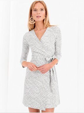 Persifor Louise Wrap Dress Gray White 3/4 Sleeves Stretchy Knit Preppy Size L